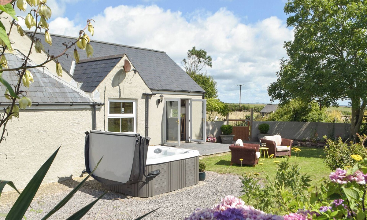 Stackpole Cottage | 2 bedroom accommodation in Stackpole