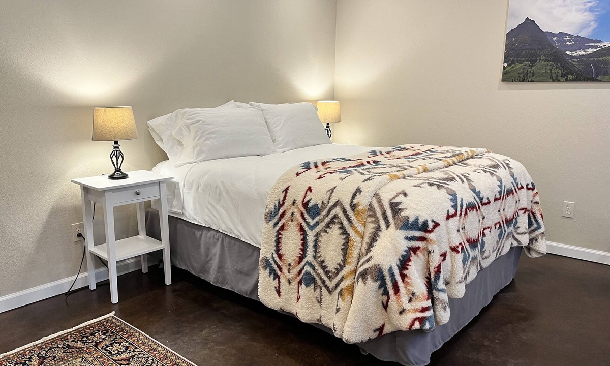 Columbia Falls Apartment | 20 mins from Glacier National Park and 20 minutes from Whitefish