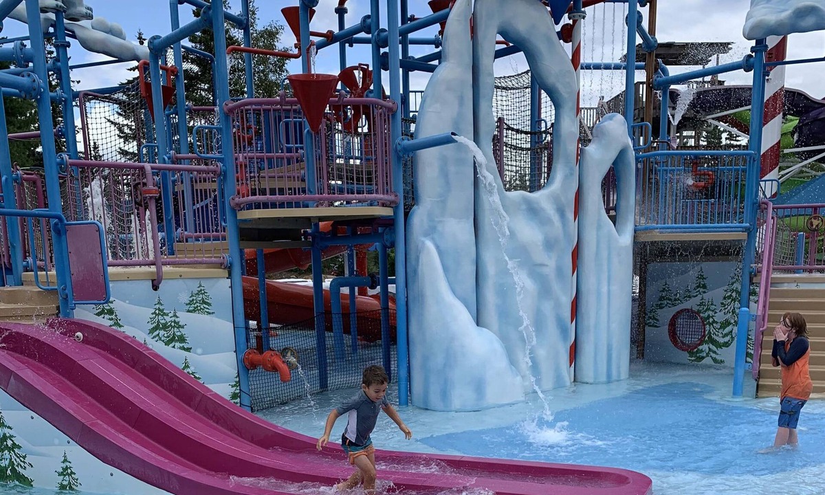 Twin Mountain Apartment | 26cm - Private Camp in Bretton Woods, Wifi, AC, Private Yard With Great Views