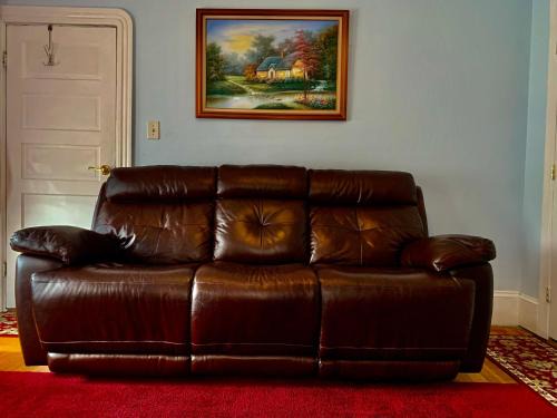 Pawtucket Apartment | 2BR-Free Parking, 5Min to Providence, 5Min to MA-I-95