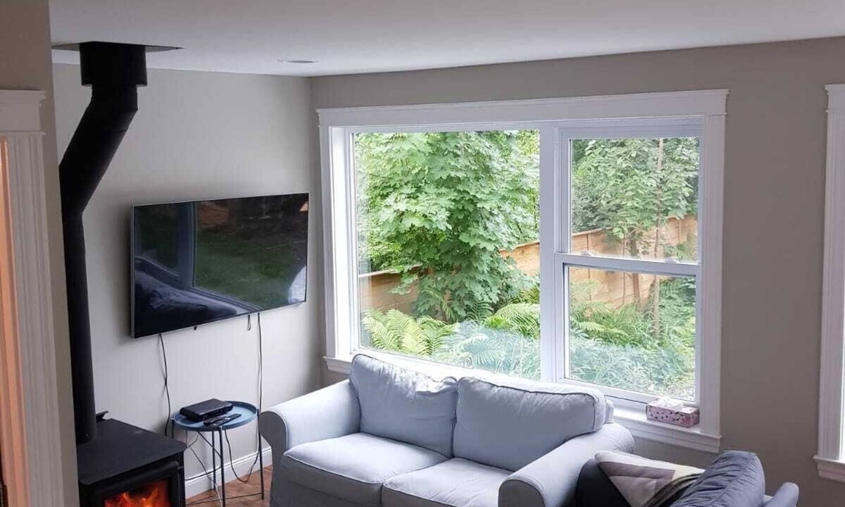 Fredericton House | 6beds2baths