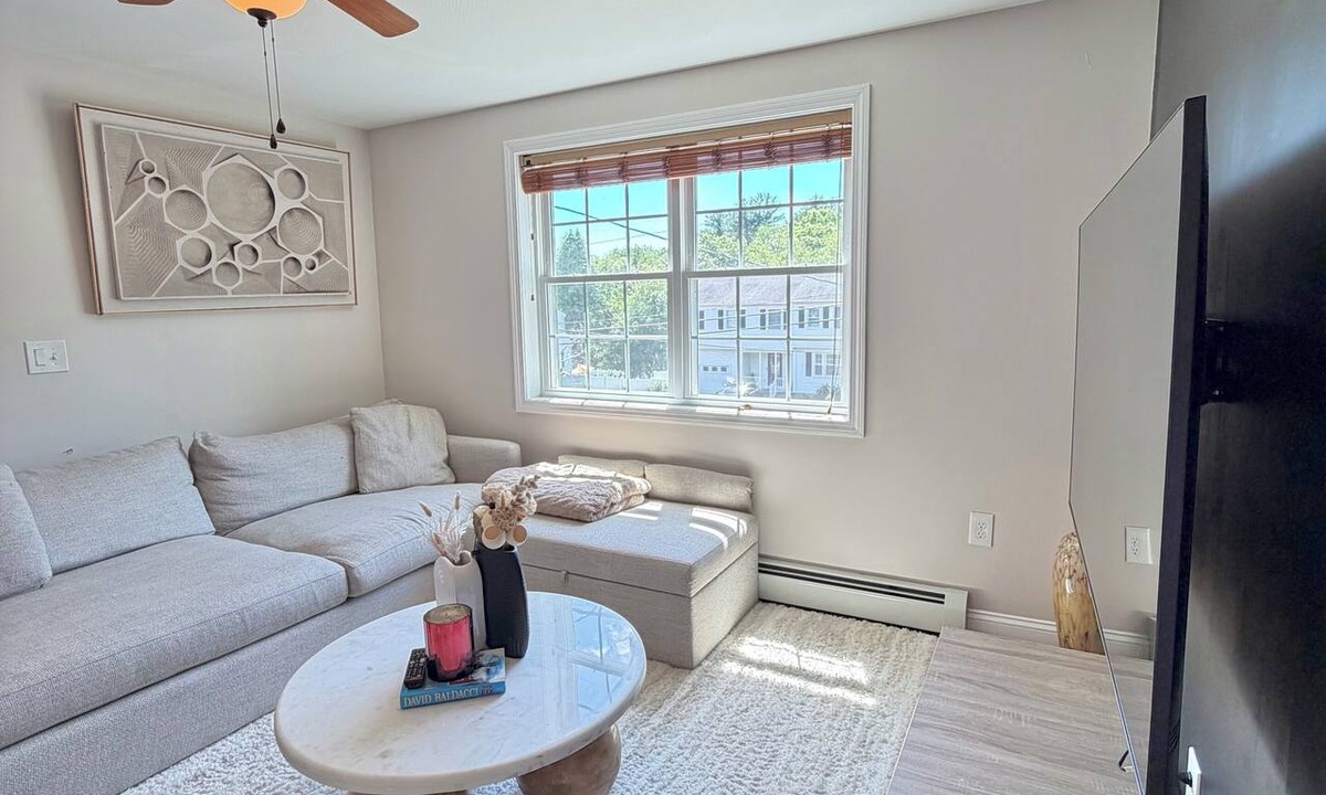 Methuen House | Aariz Nest