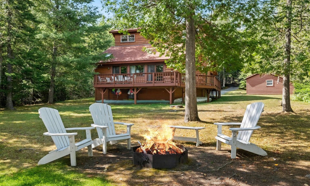 Rangeley House | Acadia Wingate Lodge - Two miles from Rangeley on quiet and peaceful Gull Pond
