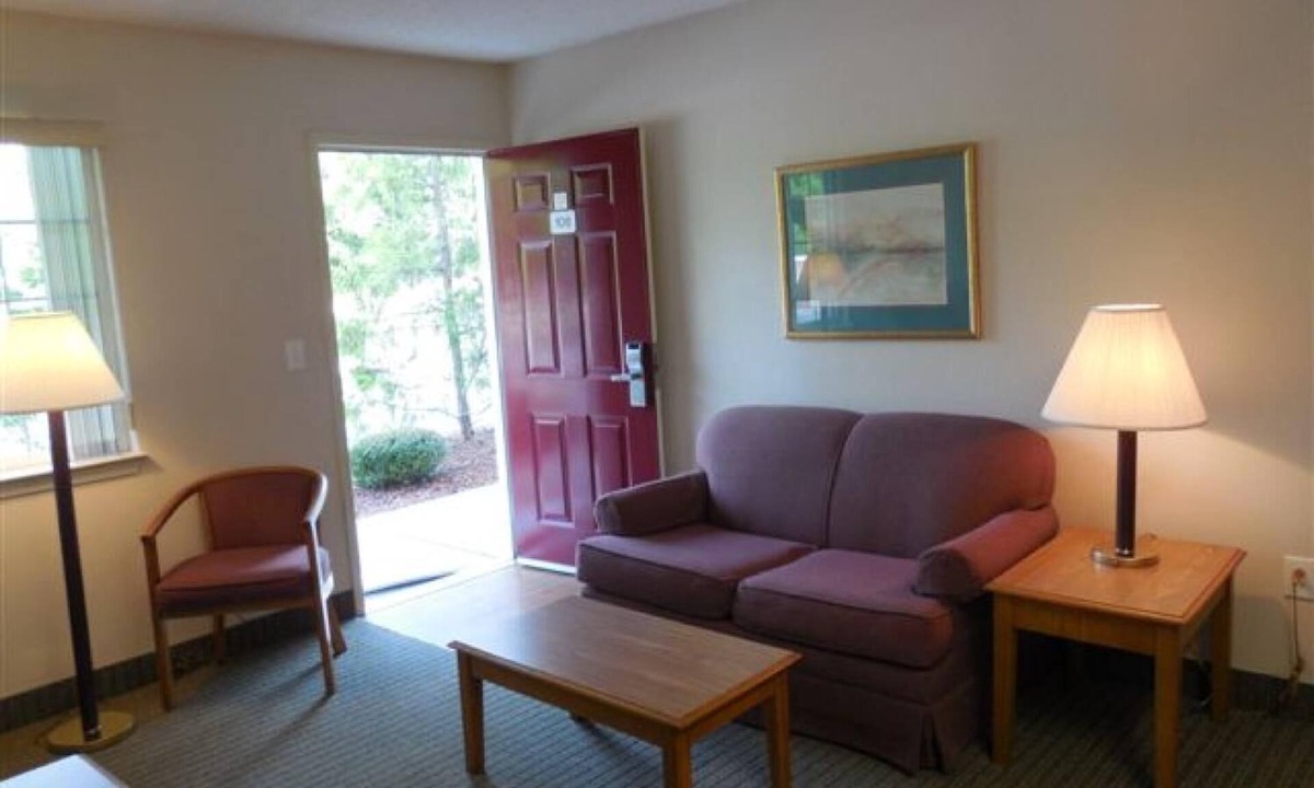 Sumter Hotel | Affordable Suites Sumter SC