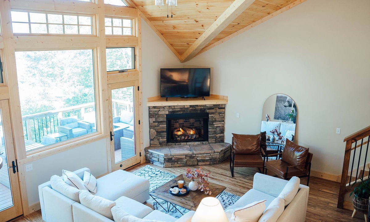 Beech Mountain House | Alpine Escape: Premier Ski-In/Ski-Out Luxury