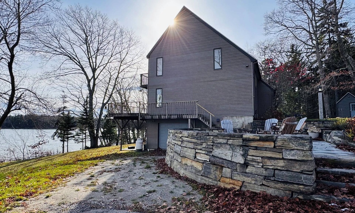 Cushing House | Arden House - Private Waterfront Retreat on the St. George River