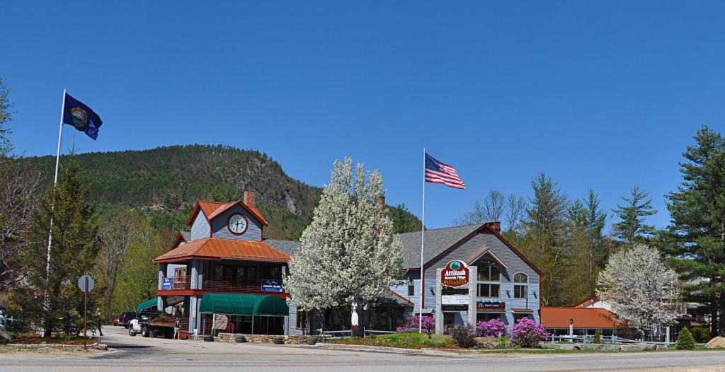 Bartlett Resort | Attitash Mountain Village