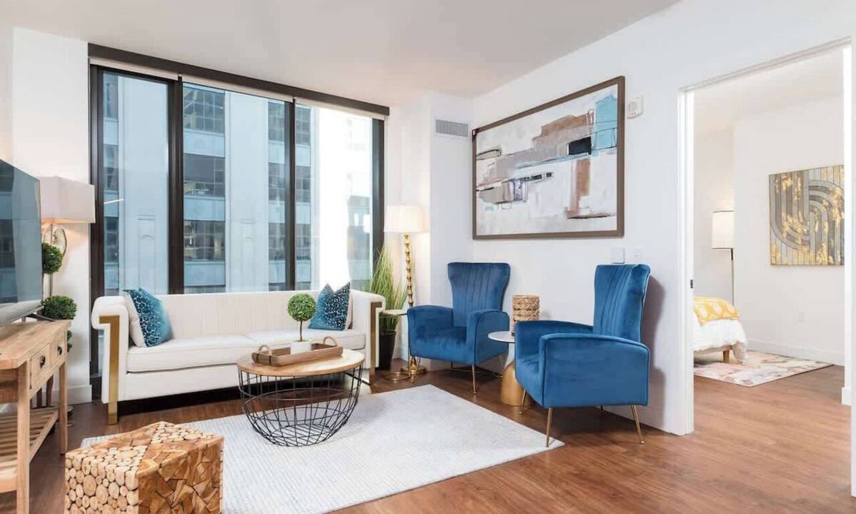 Bay Village Condo | Back-Bay Upscale Central Condo Bos Common Downtown