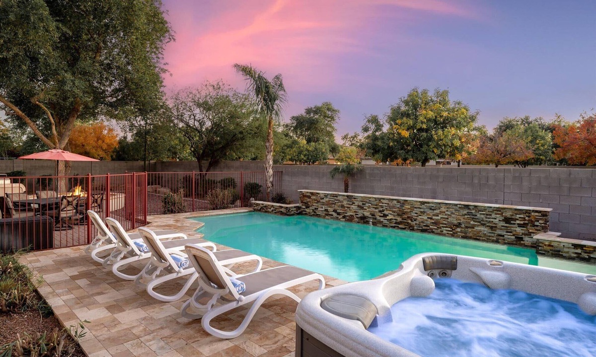 Rovey Farm Estates House | Backyard Oasis | Pool, Theater & Fire Pit