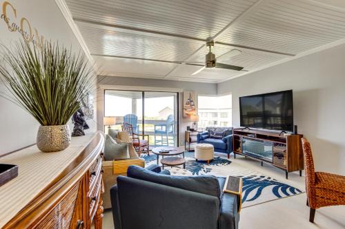 Beachwalk House | Beach Access: Ocean-View Condo w/Screened Balcony
