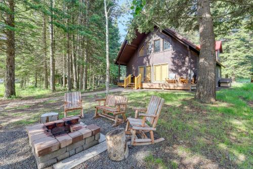 McCall House | Beautiful McCall Cabin: Perfect for Families!