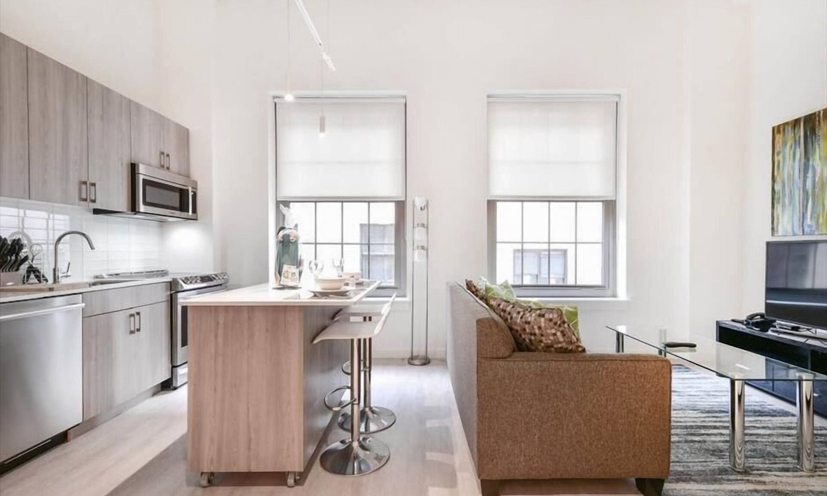 Chinatown Apartment | Beautiful Studio | Washer & Dryer | Theater District by GLS