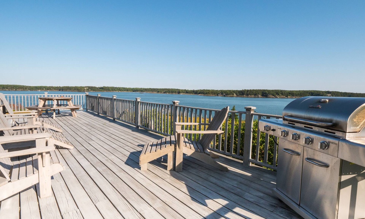 Cushing House | 'Blue View' - Ocean Front - Incredible 10 Acres - 2 Living Spaces