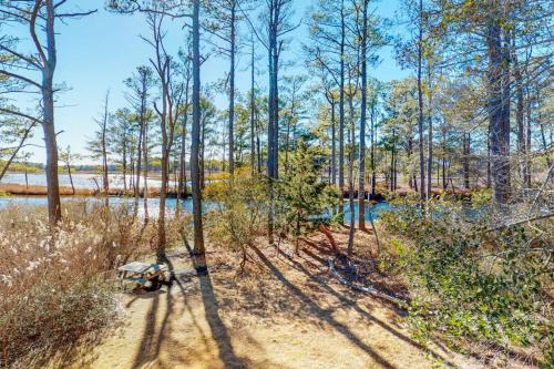 Cat Hill House | Cat Hill - 436 Tamarack