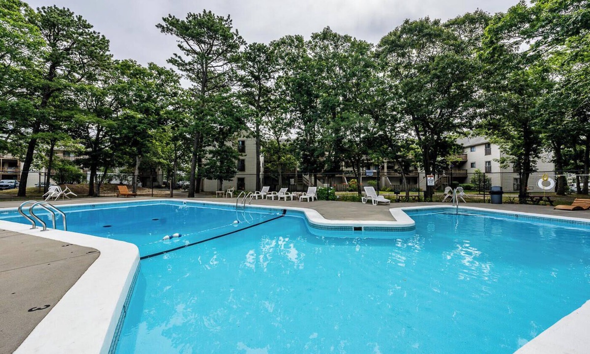Hyannis Apartment | Charming 3-bedroom apartment on Cape Cod with poll access.