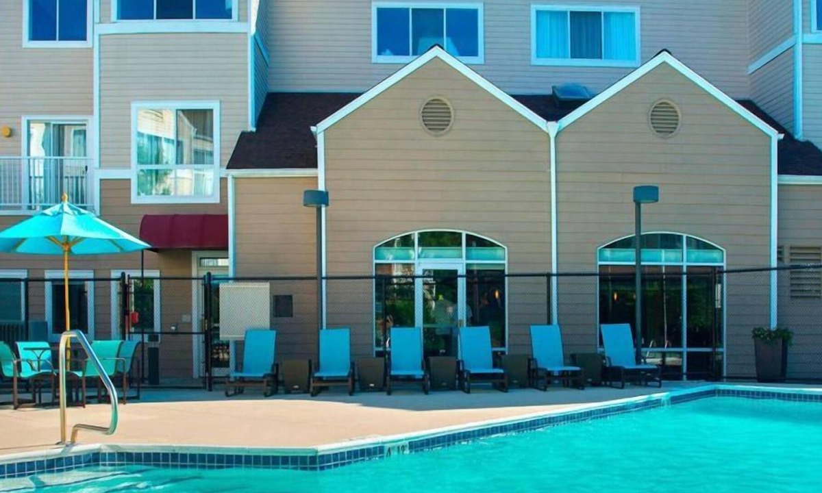 Westborough House | Convenient Countryside Stay! Free Parking, Onsite Pool, Pet-friendly Property