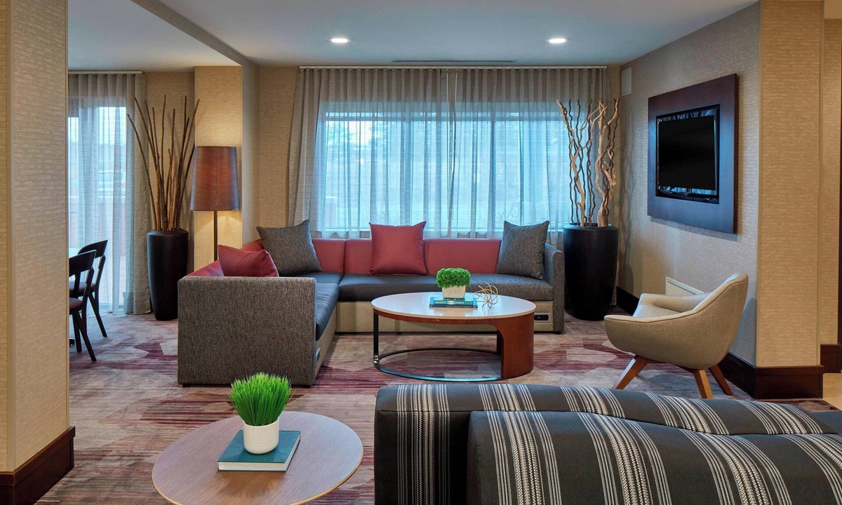 Newtonville Hotel | Courtyard by Marriott Albany Thruway