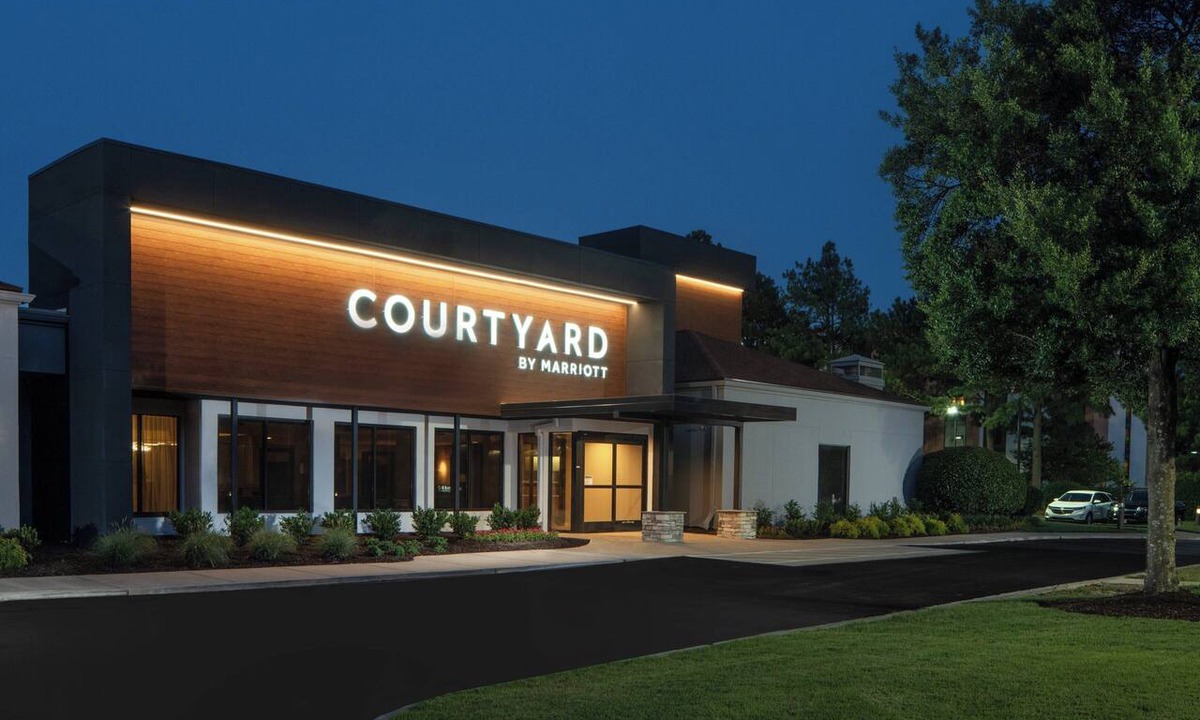 White Station Hotel | Courtyard by Marriott Memphis East/Park Avenue