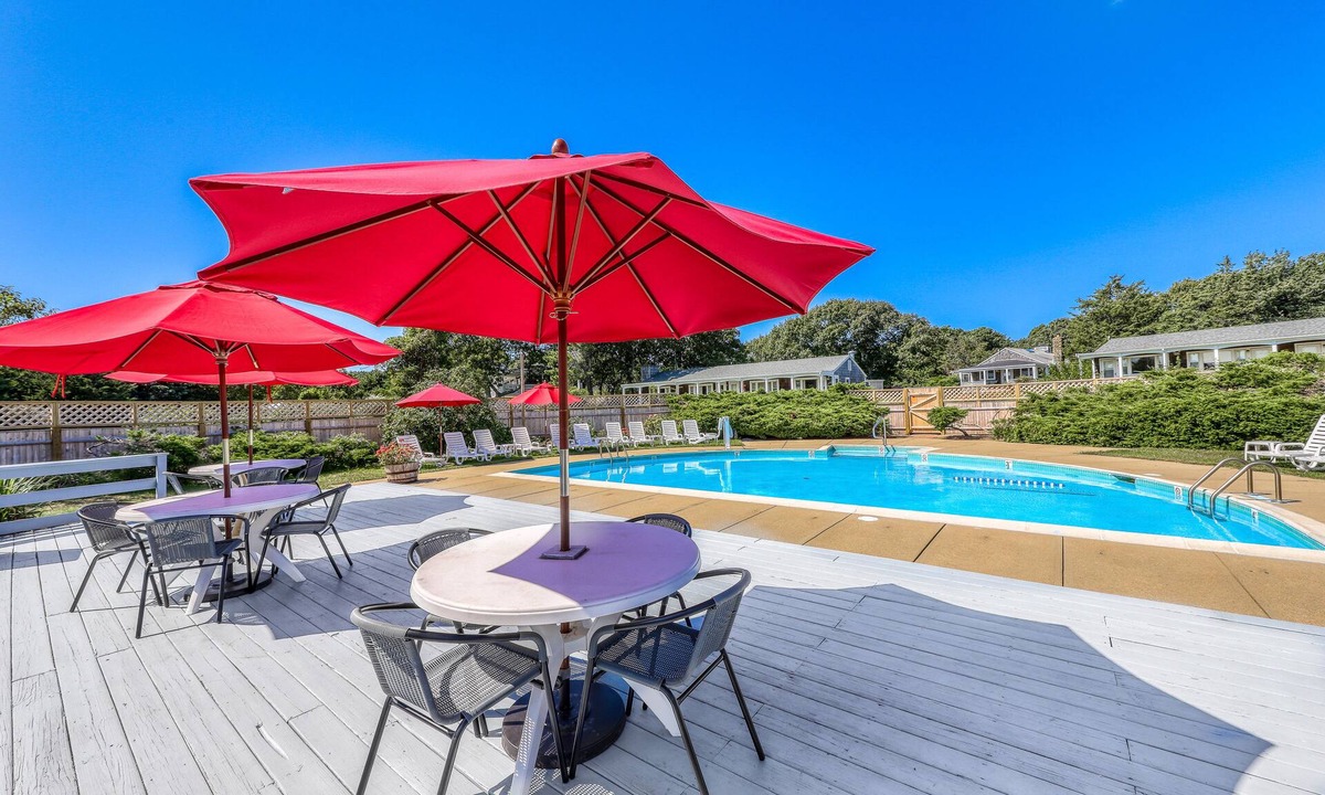 Oak Bluffs Apartment | Dog-friendly studio condo with pool & tennis - close to beaches & golf