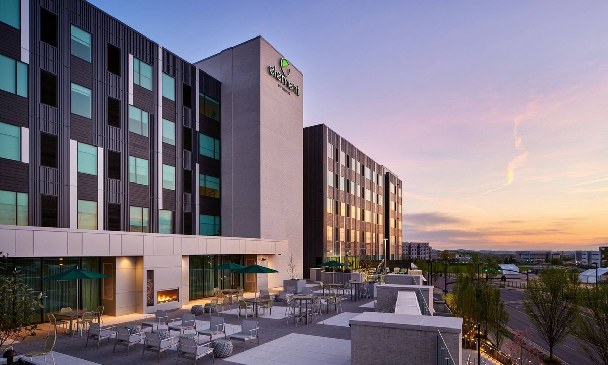 West End Hotel | Element by Marriott Nashville Vanderbilt West End