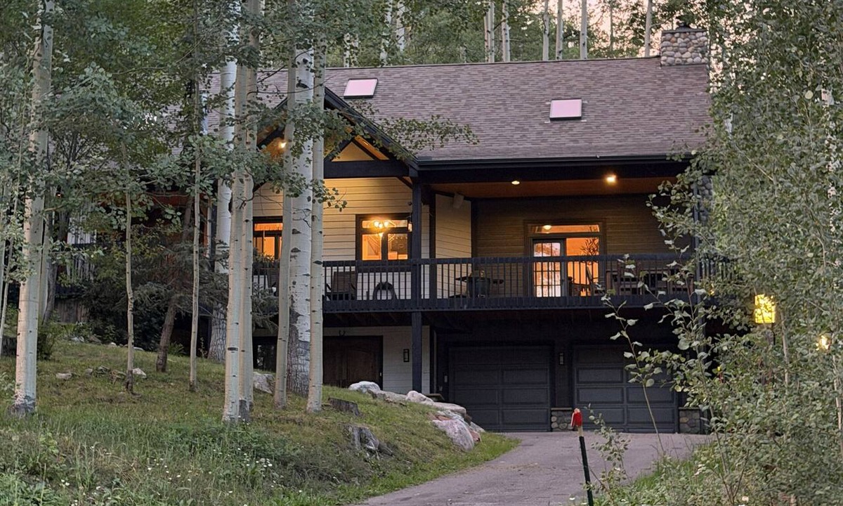 Purgatory House | Experience Durango charm near Purgatory Resort