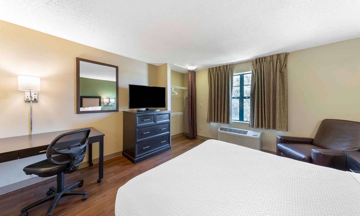 Westborough Hotel | Extended Stay America Suites Boston Westborough Connector Rd