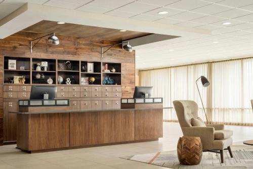 Eden Hotel | Four Points by Sheraton Savannah Airport
