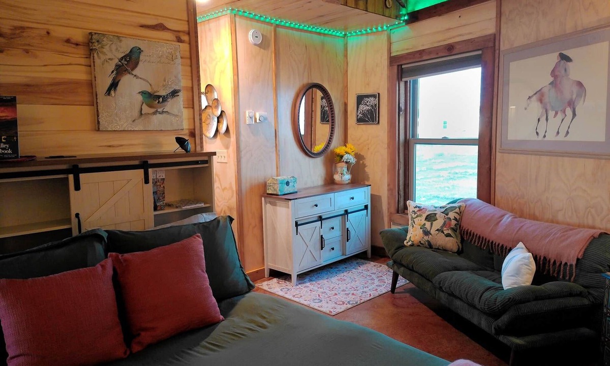 Moffat House | Grain Bin Studio Suite: Unique Stay in the SLV