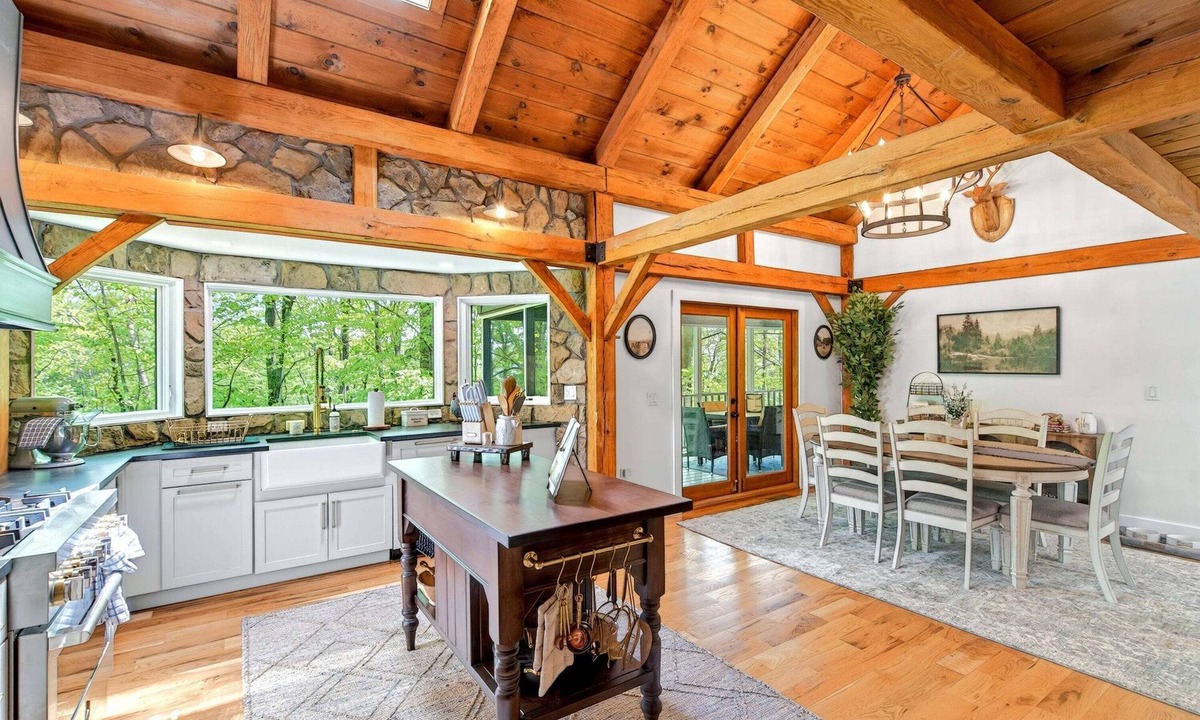 Laurel Ridge House | Great Aspen Getaway | Luxury, Pet-Friendly Home with Game Room & Fire Pit!