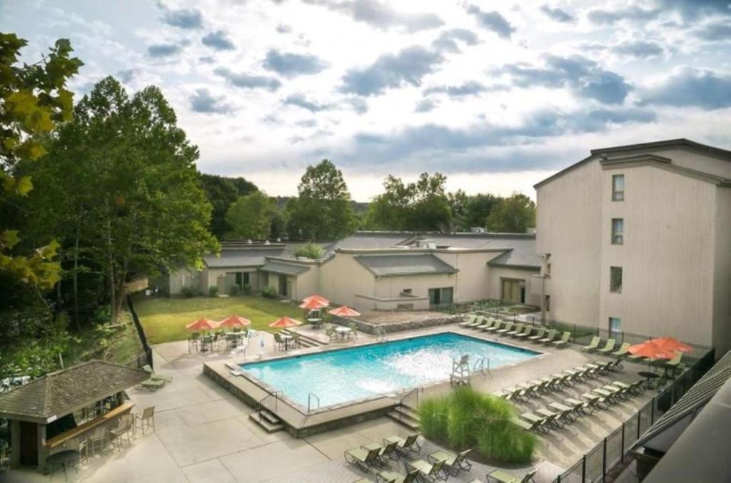 Southbury Hotel | Heritage Hotel, Golf & Conference Center