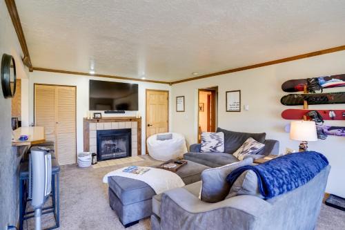 Brian Head House | Hiking & Explore: Brian Head Condo w/Indoor Pool!