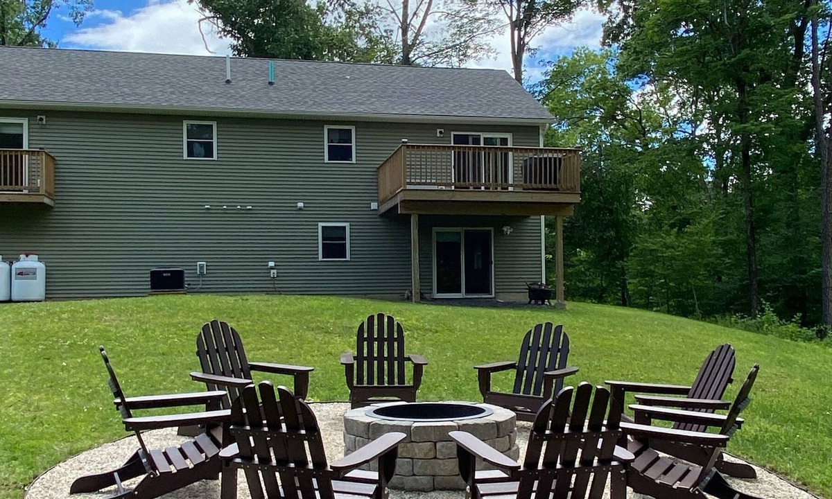 Ulster Park House | Hudson Valley Hideaway- near Red Maple Vineyard