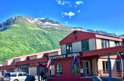 Valdez Hotel | Keystone Hotel