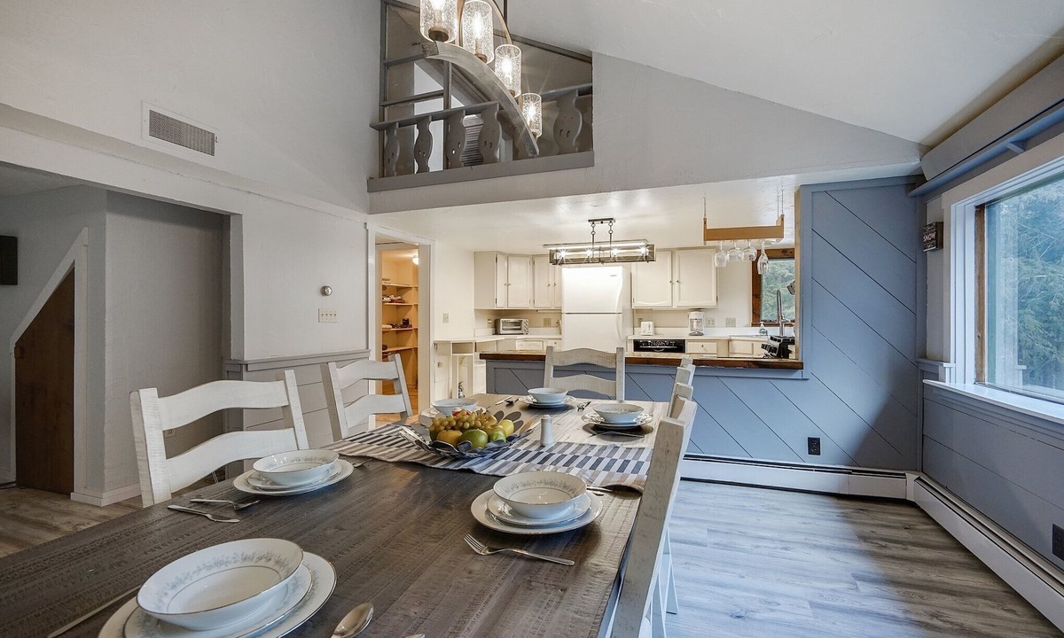 Killington Cabin | Killington Mountain Home by RedAwning