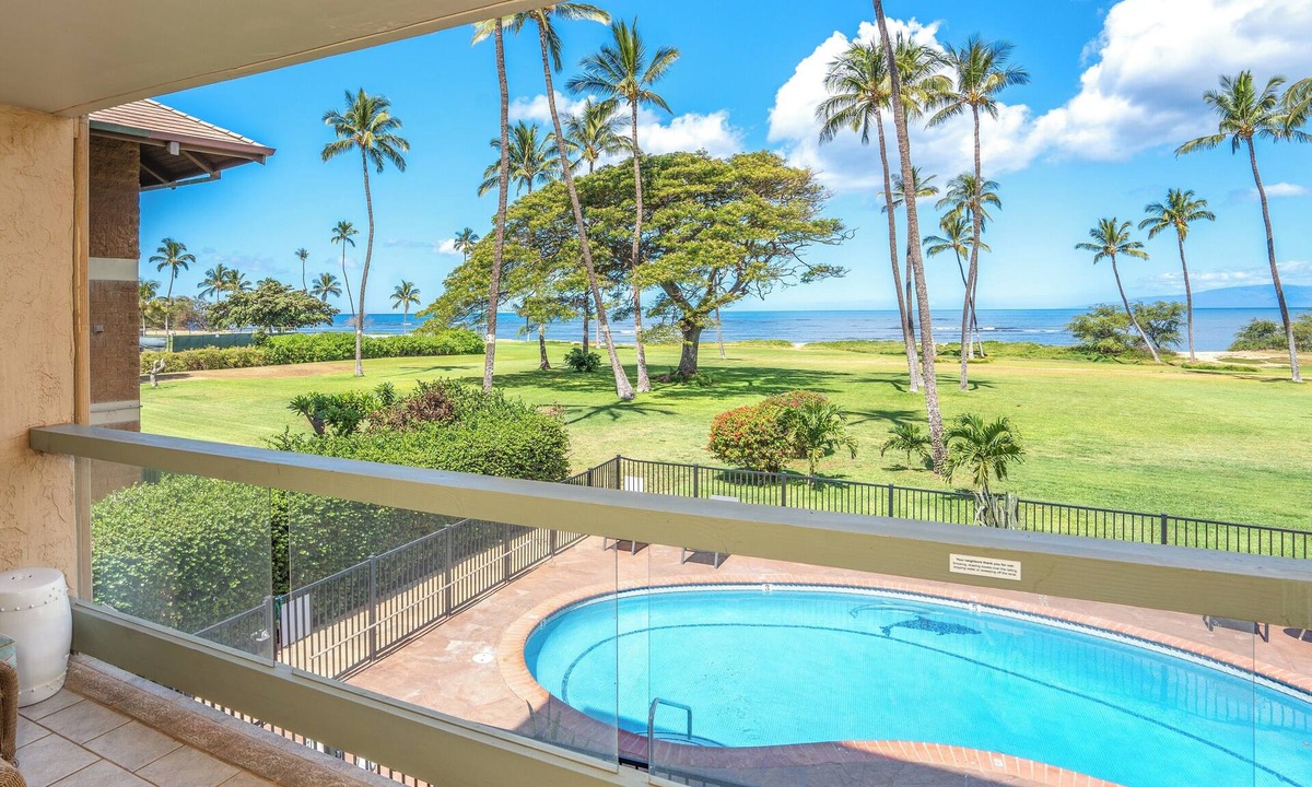 Kihei Cabin | Leinaala Oceanfront #200 2nd Floor unit, Large End Unit, Oceanfront Complex!