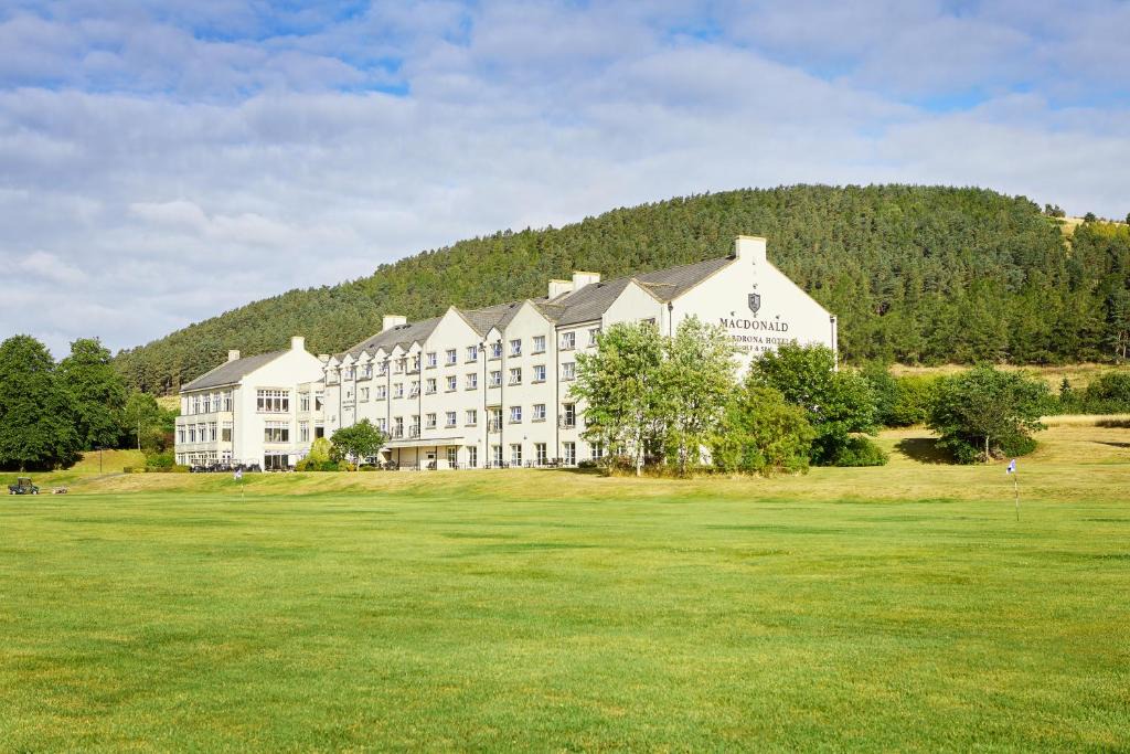 Cardrona Hotel | Macdonald Cardrona Hotel, Golf & Spa