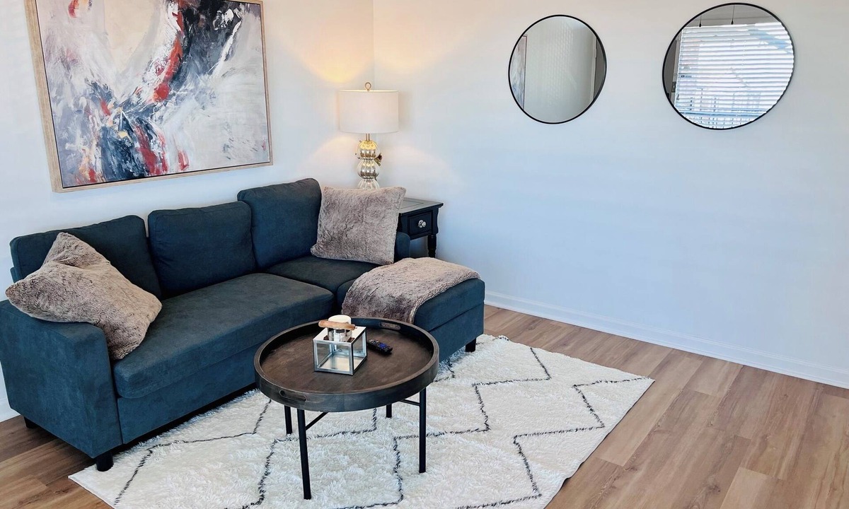 Crestline Heights Condo | Magic City Panoramic View