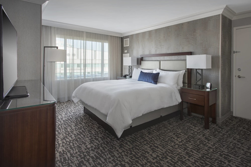 West Conshohocken Hotel | Marriott Philadelphia West