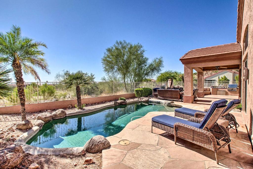 Red Mountain Ranch House | Mesa House on Golf Course with Backyard Oasis!