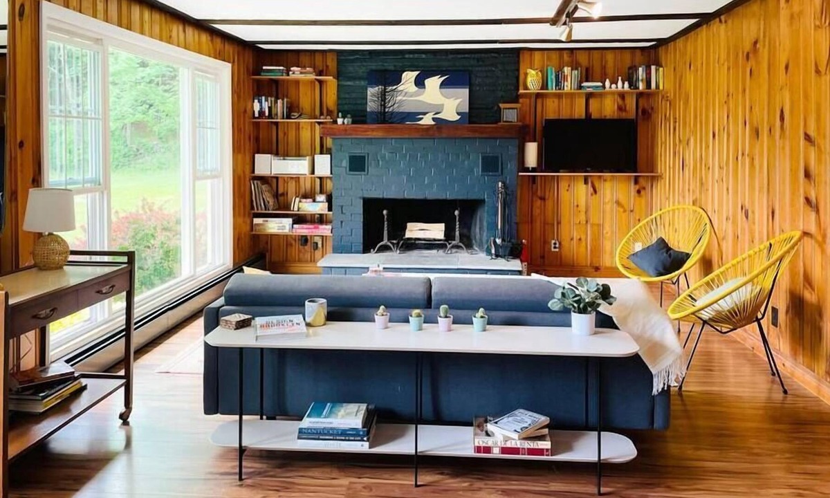 Kerhonkson Cabin | Modern Catskills Oasis w Pool and Bar Hall
