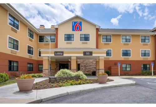 Fishkill Hotel | Motel 6 Fishkill Westage Center NY