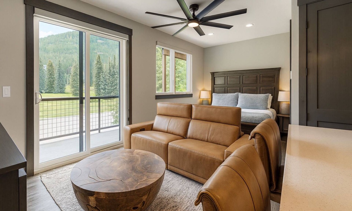 Purgatory Apartment | NEW Modern Studio w/Balcony & Resort Pool/Hot Tub