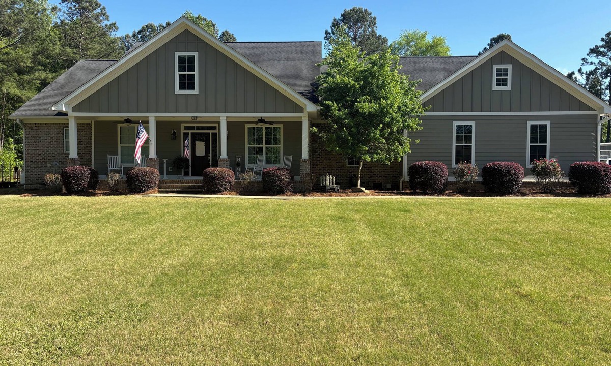 Appling House | “Nice Catch” Spacious 5-bedroom house in peaceful Appling