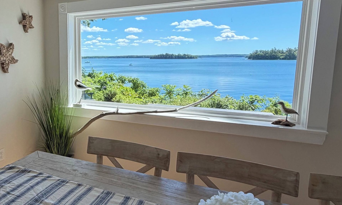 Freeport House | Oceanfront home with private steps to the sea + kayaks