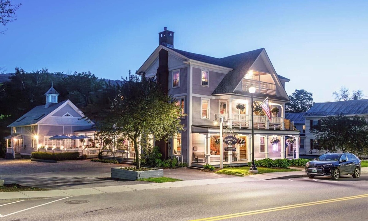 Waterbury Bed & Breakfast | Old Stagecoach Inn