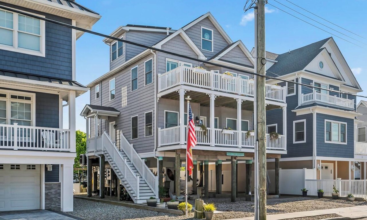 Ortley Beach Condo | Ortley Beachside Bliss - Private Balcony - 1 Block to Beach