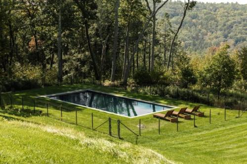 East Chatham House | Red Rock Summit - Pool Private Views & Sauna