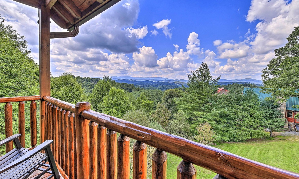 Piney Creek Cabin | River Access & Game Room: Piney Creek Cabin!