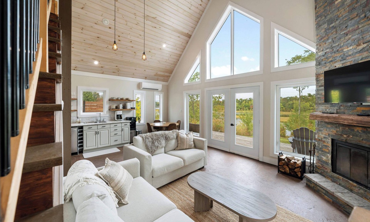 Tatamagouche House | Riverfront Chalet in Tatamagouche. Fireplace, Firepit, BBQ + Soaker Tub