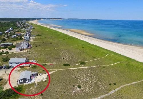 Sagamore Beach House | Sagamore Beachfront Cottage Escape